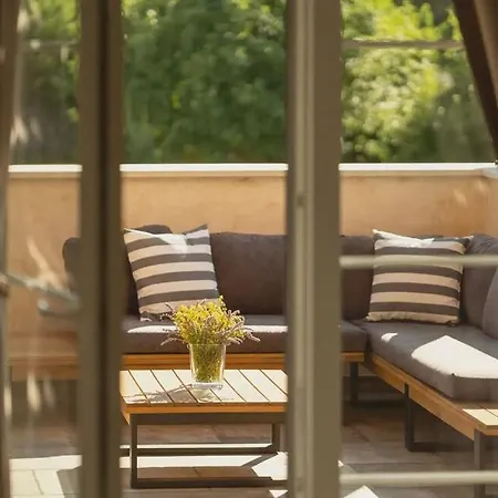 Villa Lulu Kamena Villa S Bazenom Otok Krk Selo Gostinjac