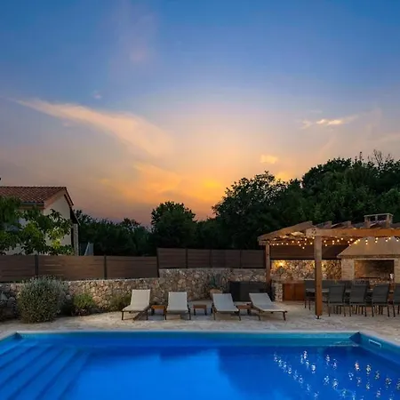 Vila Villa Lulu Kamena Villa S Bazenom Otok Krk Selo Gostinjac Gostinjac