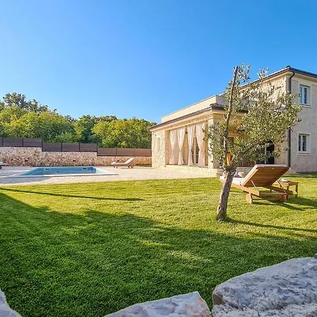 Villa Lulu Kamena Villa S Bazenom Otok Krk Selo Gostinjac Gostinjac
