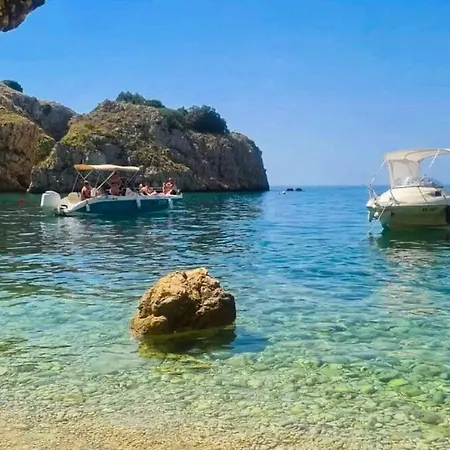 Villa Villa Lulu Kamena Villa S Bazenom Otok Krk Selo Gostinjac
