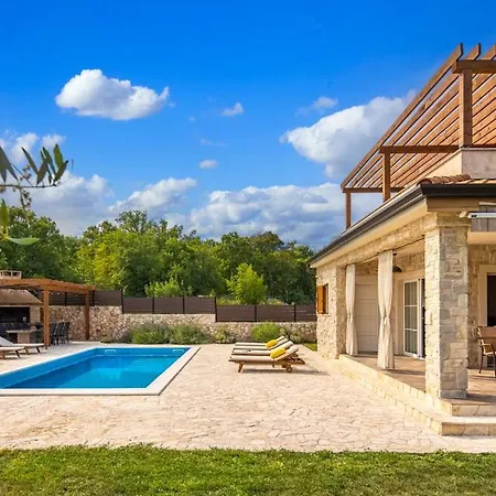 Villa Lulu Kamena Villa S Bazenom Otok Krk Selo Gostinjac *